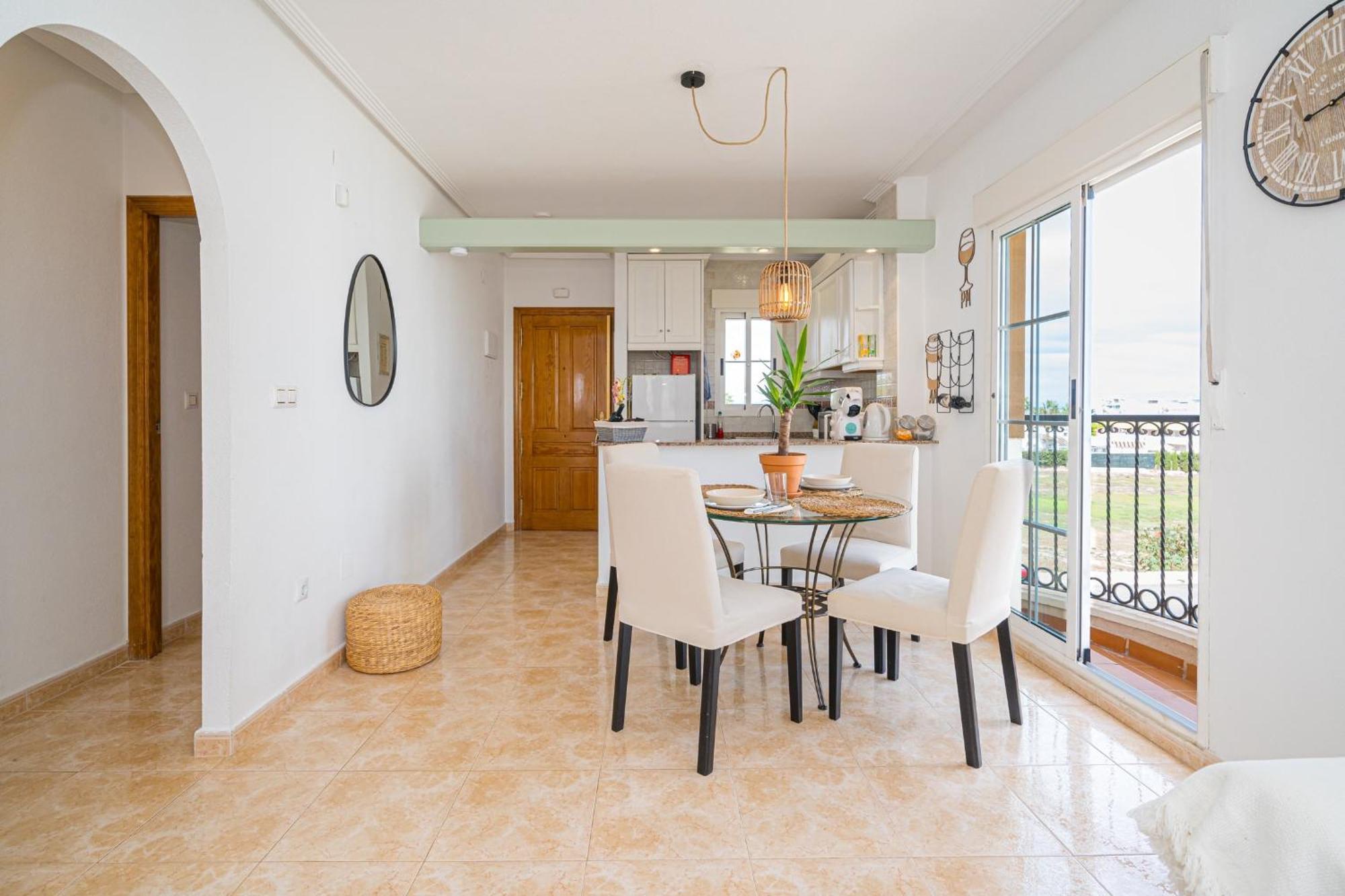 Villamartin Apartment. Excellent Location For Golfers, Cyclists And Hikers ภายนอก รูปภาพ