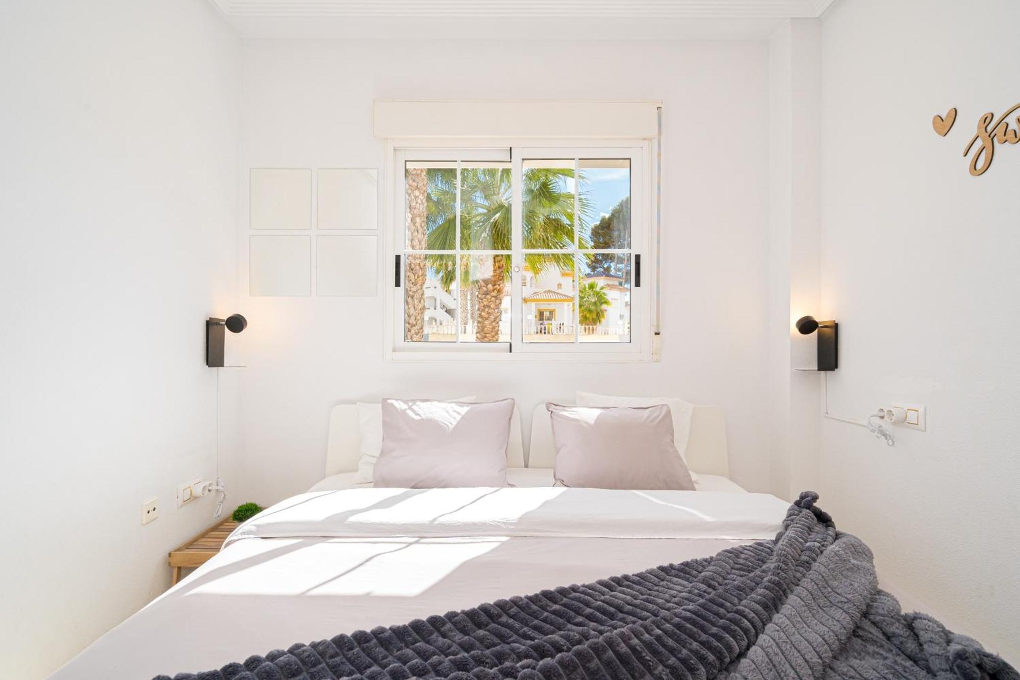 Villamartin Apartment. Excellent Location For Golfers, Cyclists And Hikers ภายนอก รูปภาพ