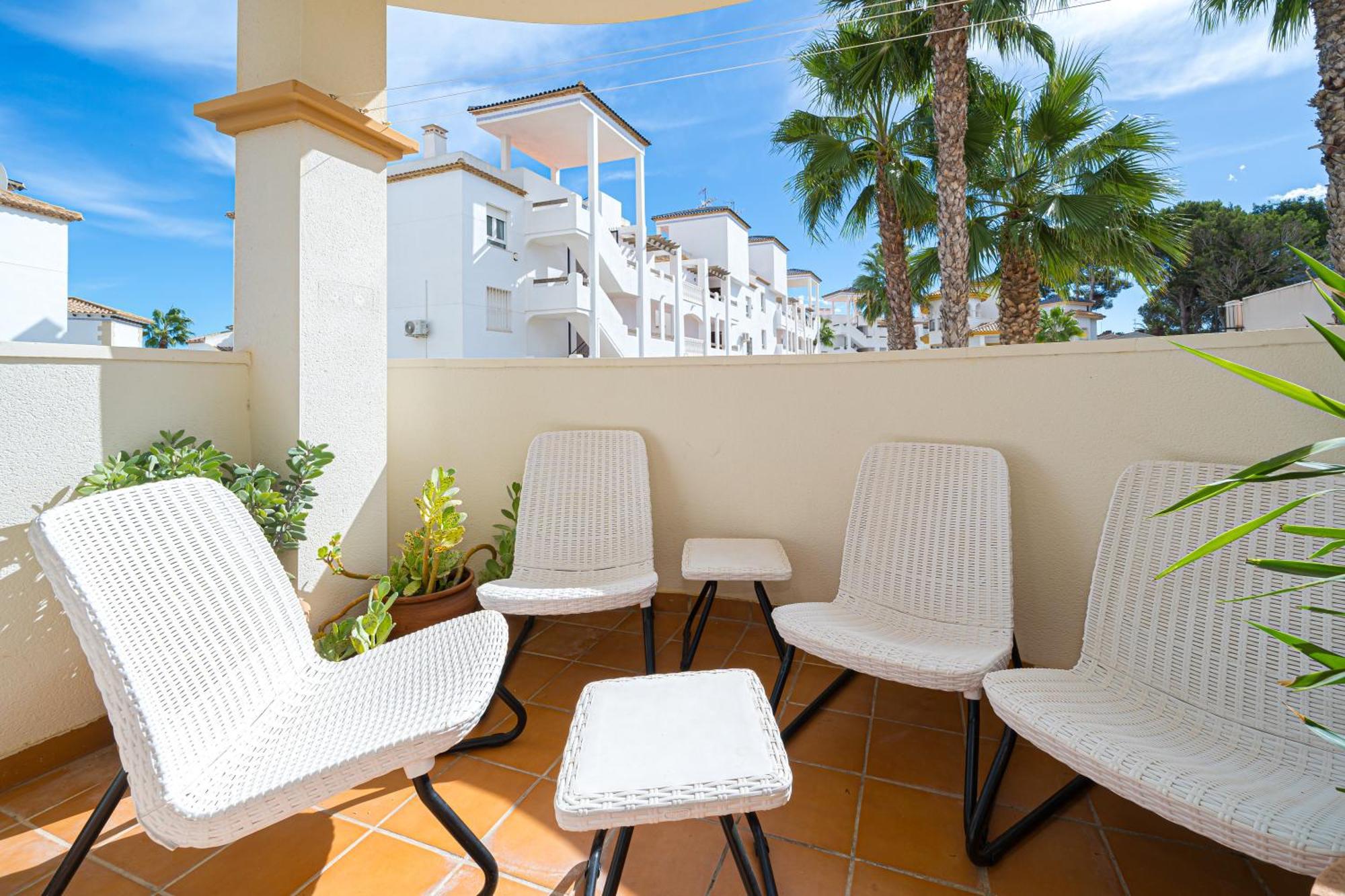 Villamartin Apartment. Excellent Location For Golfers, Cyclists And Hikers ภายนอก รูปภาพ