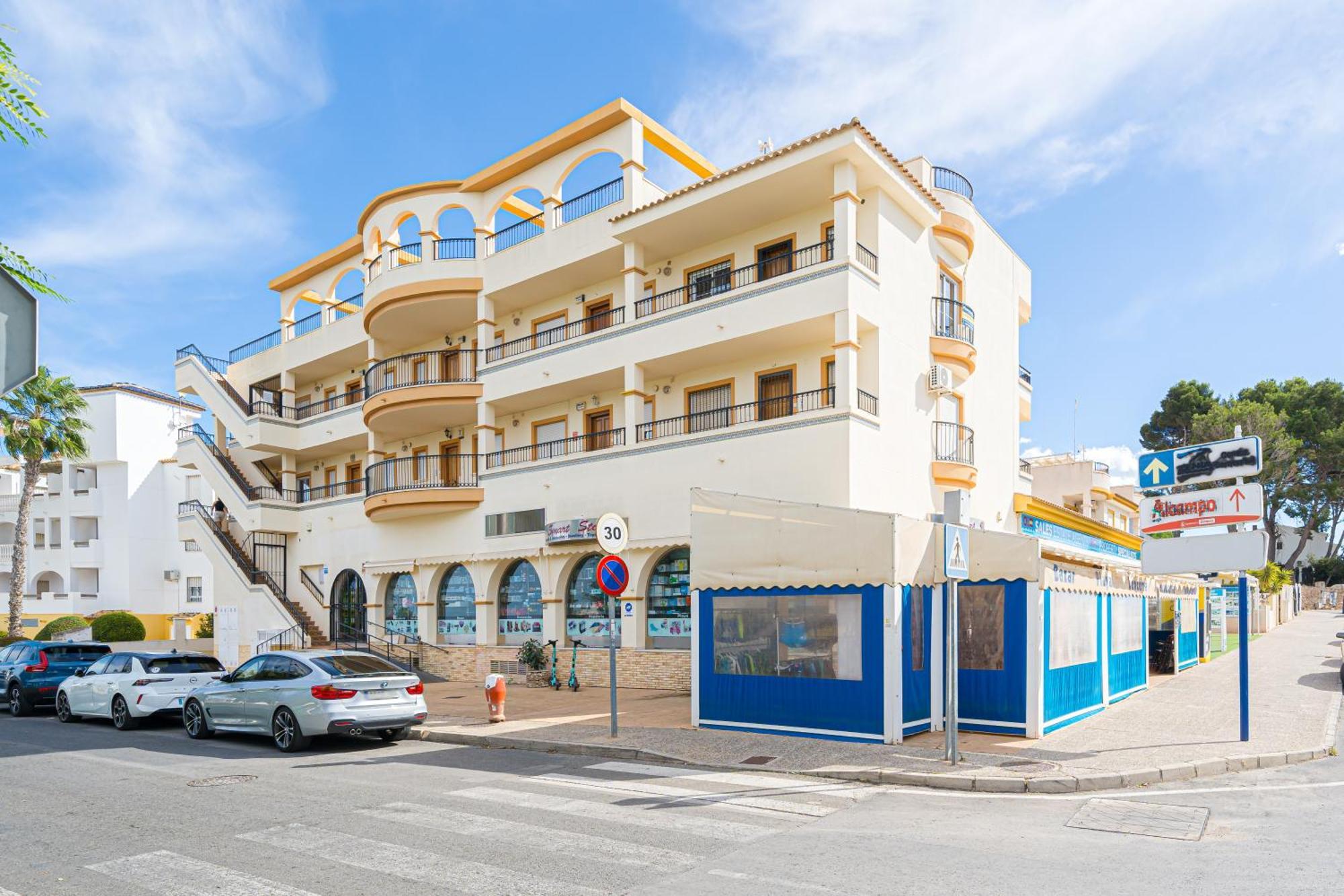Villamartin Apartment. Excellent Location For Golfers, Cyclists And Hikers ภายนอก รูปภาพ